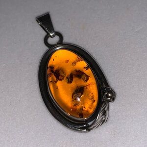 Vintage 925 Sterling Silver Large Oval Amber Statement Necklace Charm Pendant